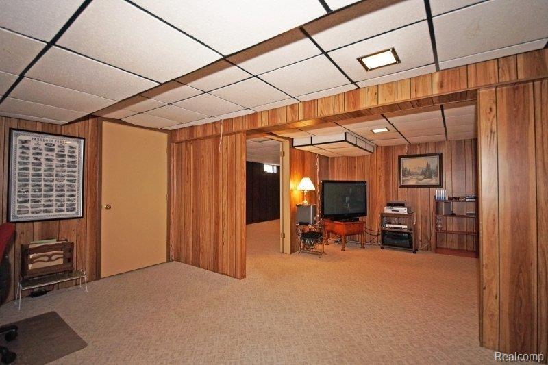 1037 Strasburg Road Monroe, MI 48161 - Photo 17 of 27 DSC09459.JPG