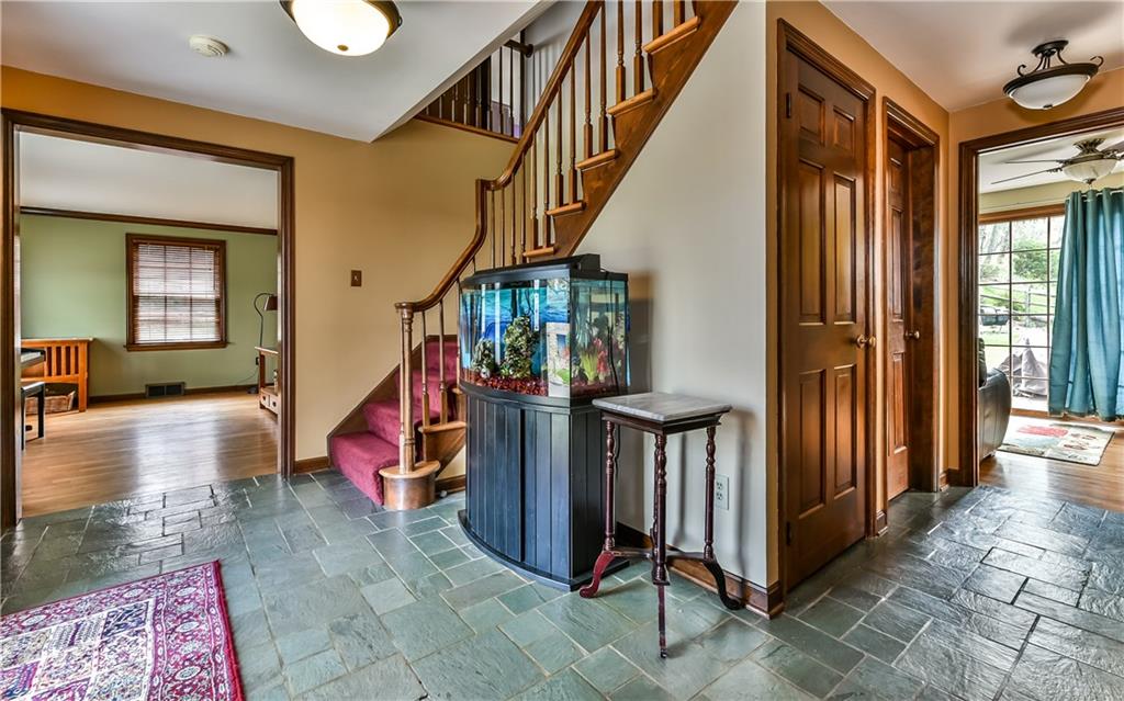 8380 Post Road Allison Park, PA 15101 - Photo 2 of 25 Gallery Image 2