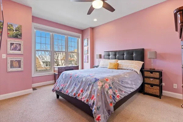 $689,000 | 3449 North Whipple Street, Chicago, IL 60618