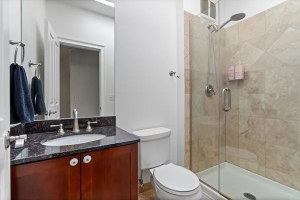 $689,000 | 3449 North Whipple Street, Chicago, IL 60618