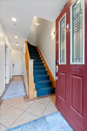 $689,000 | 3449 North Whipple Street, Chicago, IL 60618