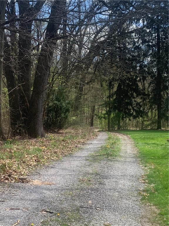 Entering from Baker Rd