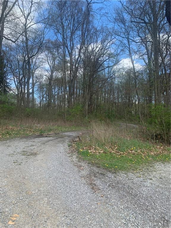 Driveway midway