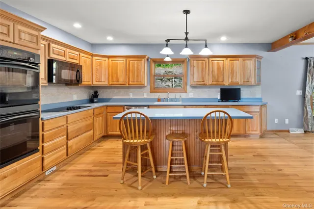 $529,900 | 478 High Rock Road, New Baltimore, NY 12124