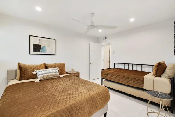 $2,500 | 4917 North 73rd Street, Unit 15, Scottsdale, AZ 85251