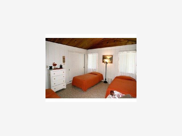 8265 Hihn Road Ben Lomond, CA 95005 - Photo 4 of 9 Gallery Image 4