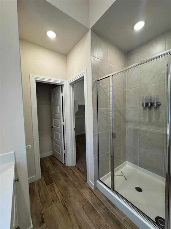 504 Evergreen Road Little Elm, TX 76227 - Photo 4 of 24 Primary Bathroom View 2