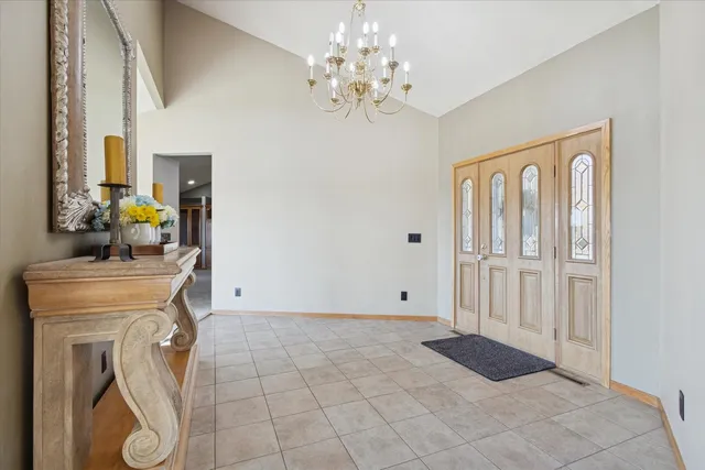 $350,000 | 97 Highcrest Court, Shannon, IL 61078