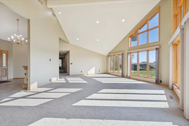 $350,000 | 97 Highcrest Court, Shannon, IL 61078