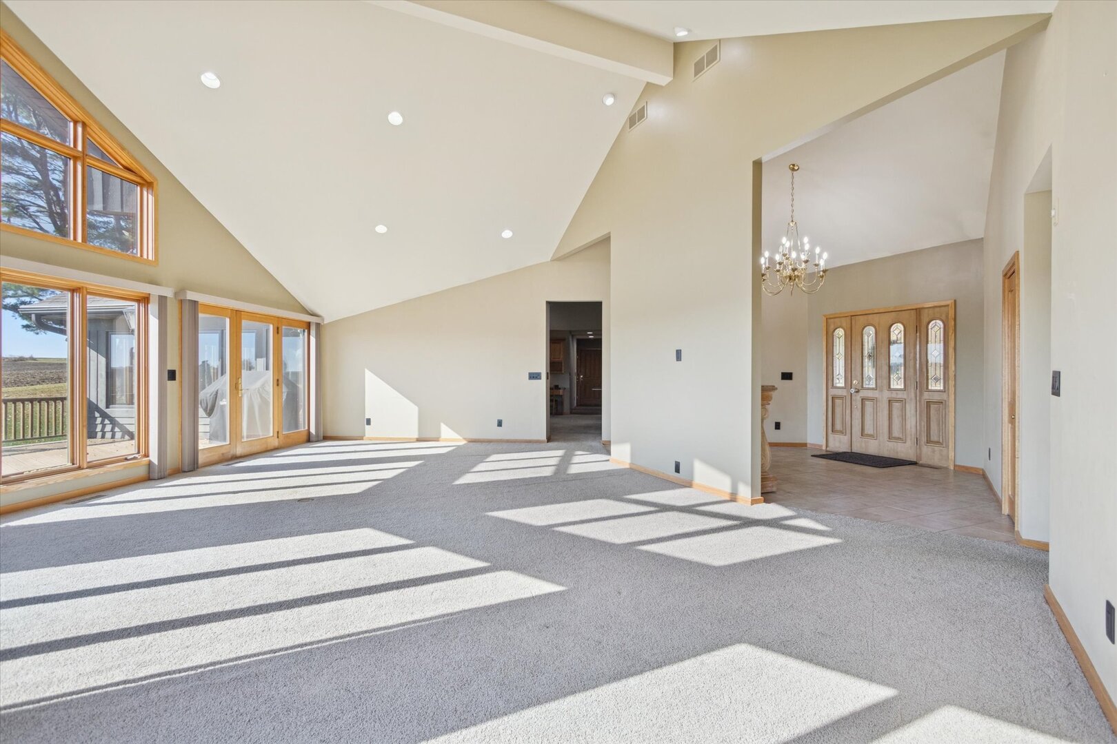 97 Highcrest Court Shannon, IL 61078 - Photo 17 of 58