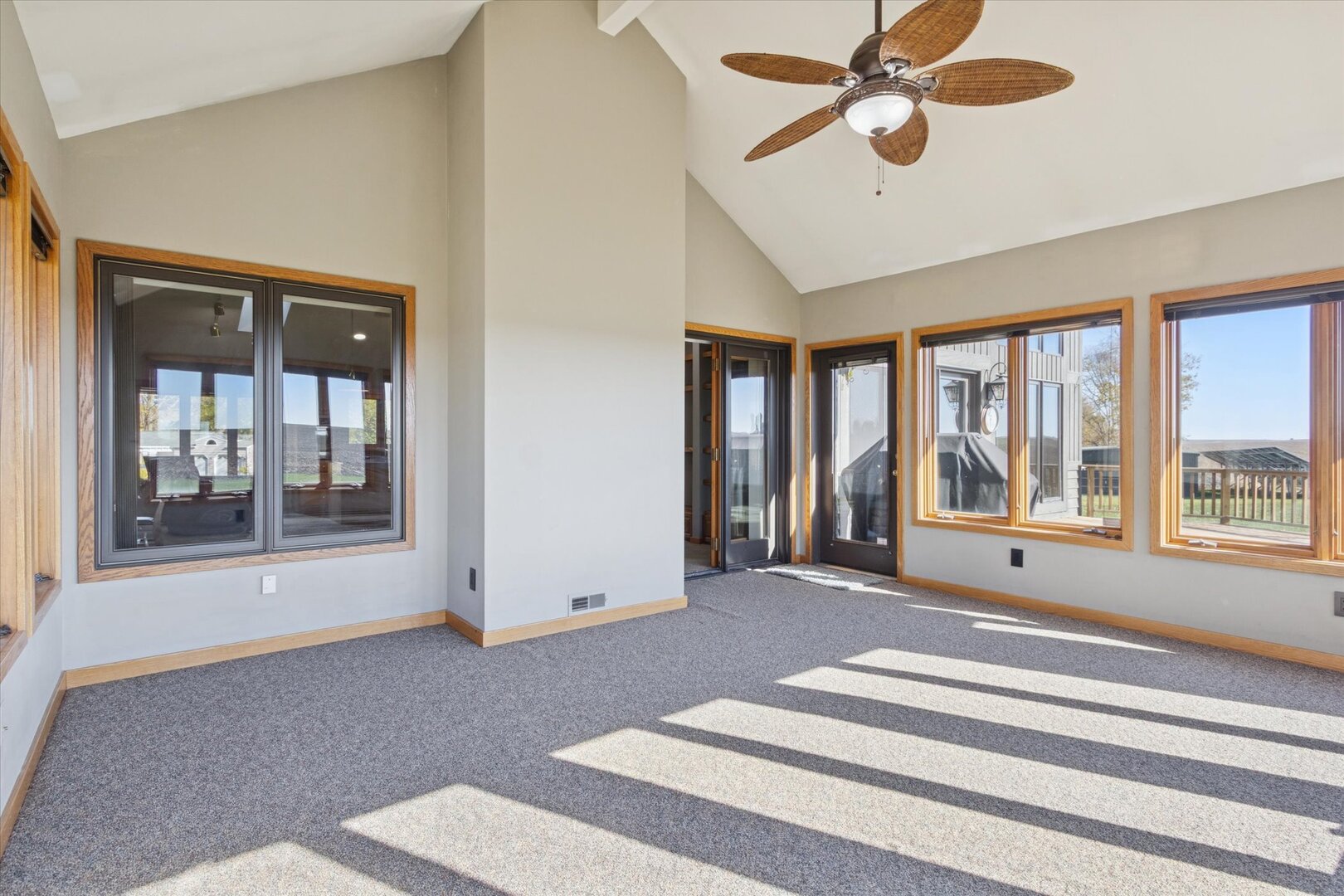 97 Highcrest Court Shannon, IL 61078 - Photo 20 of 58