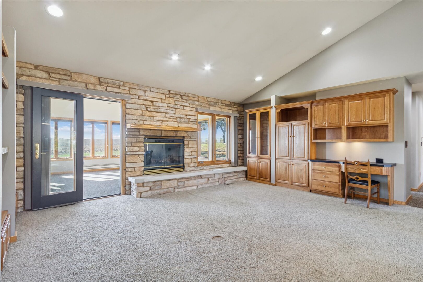 97 Highcrest Court Shannon, IL 61078 - Photo 25 of 58