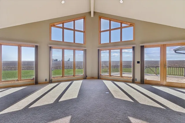 $350,000 | 97 Highcrest Court, Shannon, IL 61078