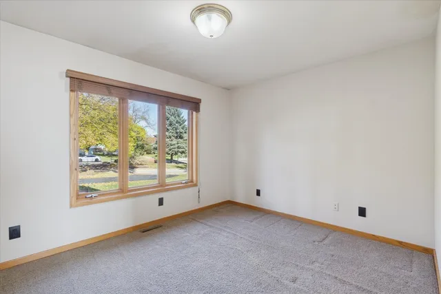 $350,000 | 97 Highcrest Court, Shannon, IL 61078