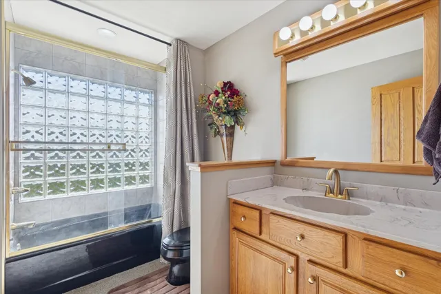 $350,000 | 97 Highcrest Court, Shannon, IL 61078