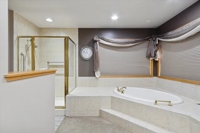 $350,000 | 97 Highcrest Court, Shannon, IL 61078