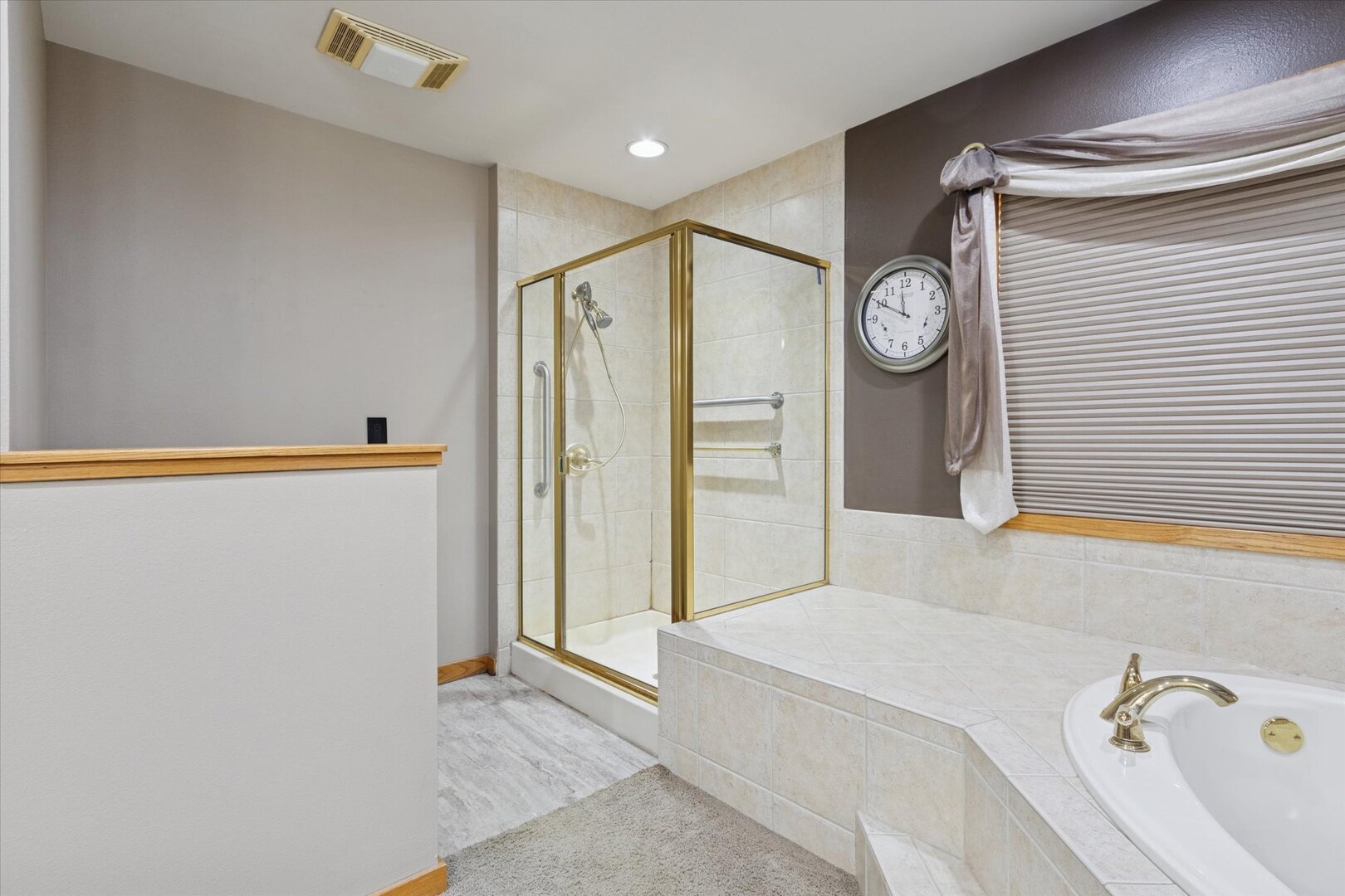 97 Highcrest Court Shannon, IL 61078 - Photo 44 of 58 a spacious bathroom with a shower and a sink