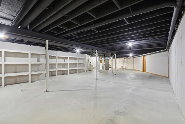 $350,000 | 97 Highcrest Court, Shannon, IL 61078