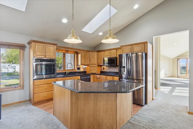 $350,000 | 97 Highcrest Court, Shannon, IL 61078