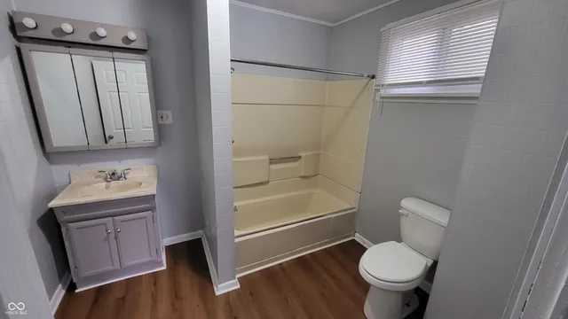 $1,175 | 1024 West 13th Street, Anderson, IN 46016