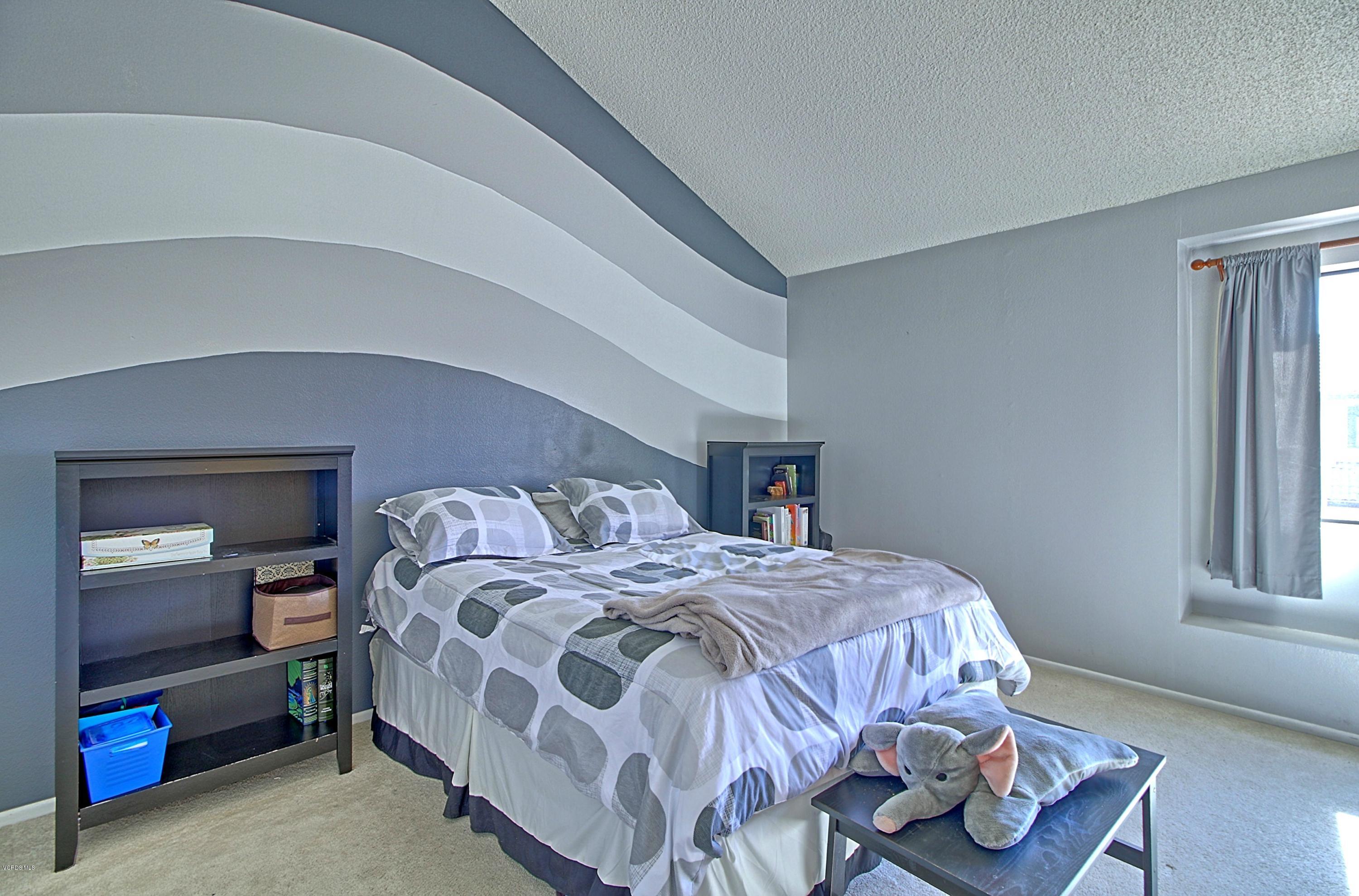 2518 Danube Way Oxnard, CA 93036 - Photo 15 of 22 2518_Danube_Way_Oxnard23