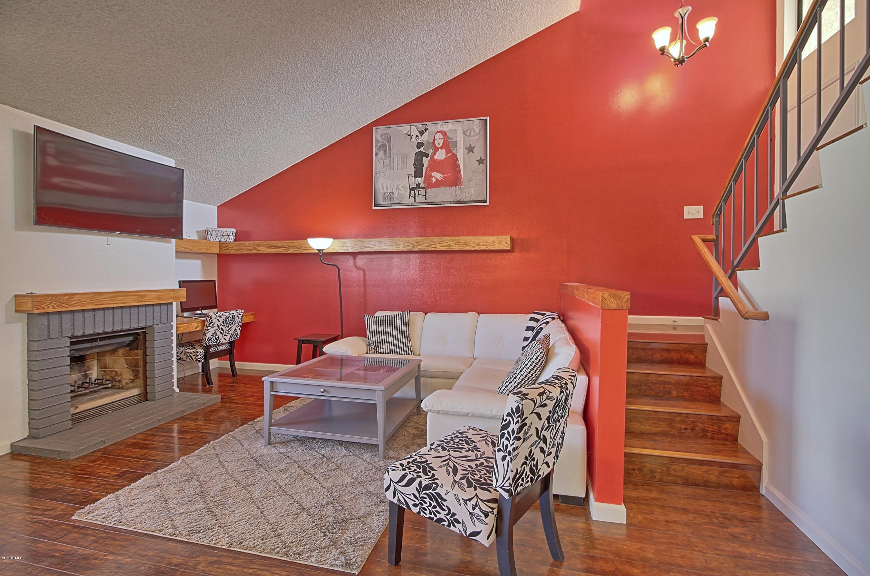 2518 Danube Way Oxnard, CA 93036 - Photo 5 of 22 2518_Danube_Way_Oxnard03