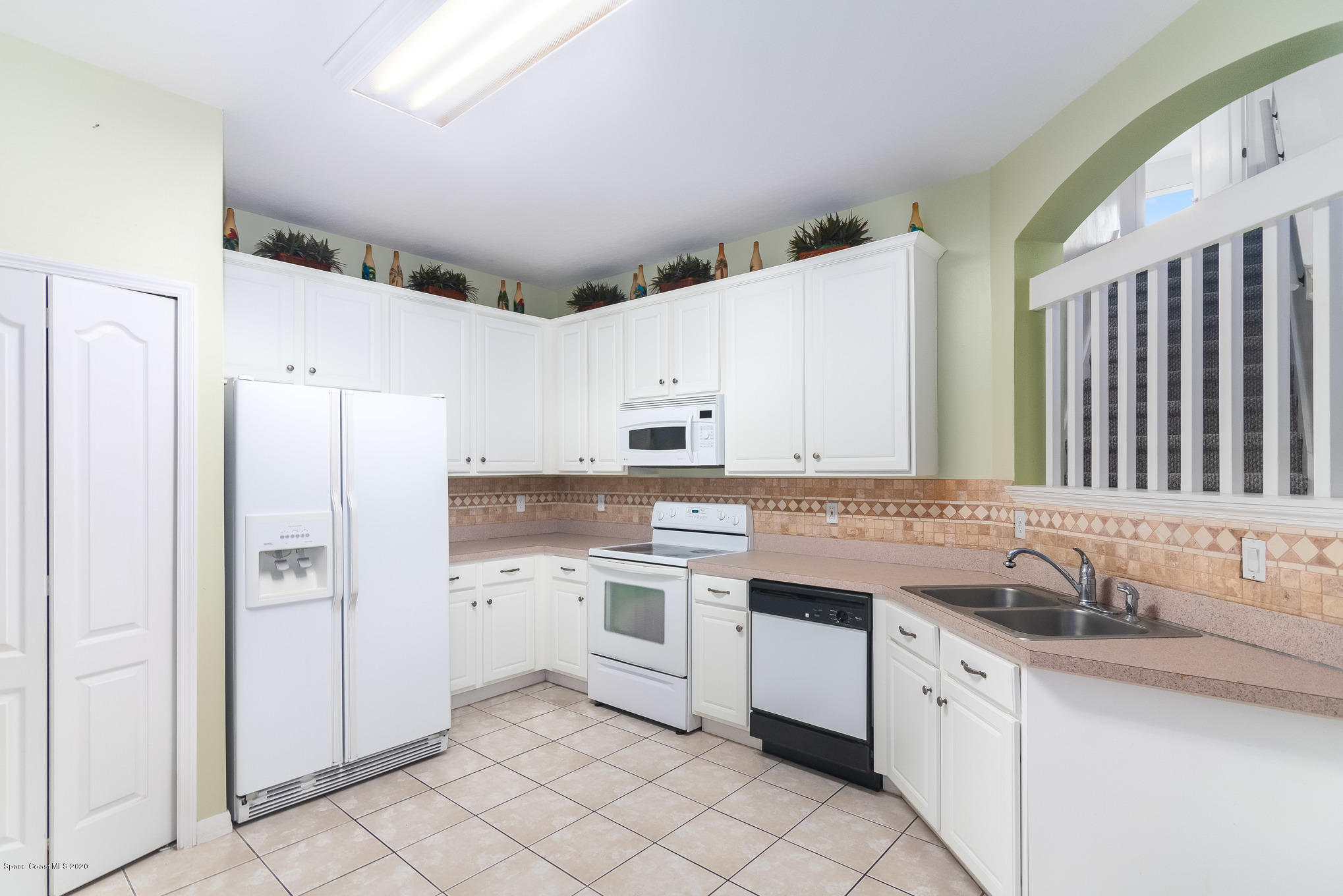 3213 Monitor Lane Indialantic, FL 32903 - Photo 1 of 27 Spacious Kitchen