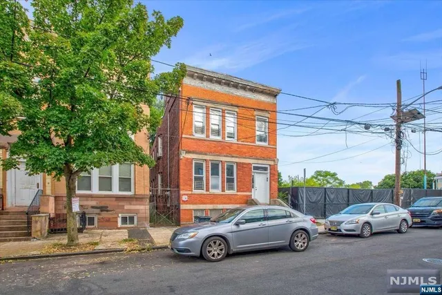 $599,000 | 70 South 9th Street, Newark, NJ 07107