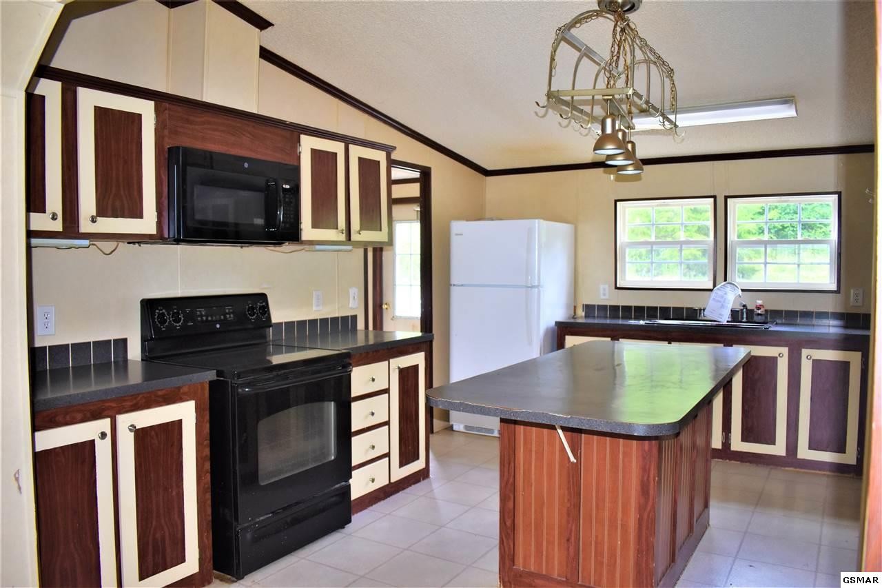 4760 Bogard Road Cosby, TN 37722 - Photo 14 of 32 Gallery Image 14