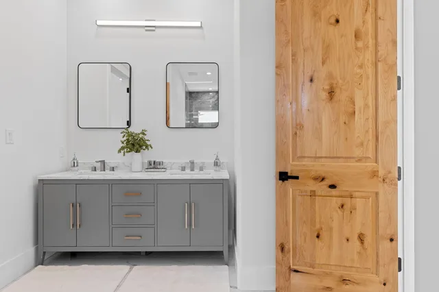 $975,000 | 848 Tropic Avenue, Fort Walton Beach, FL 32548