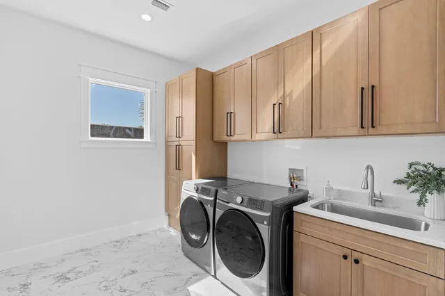 $975,000 | 848 Tropic Avenue, Fort Walton Beach, FL 32548