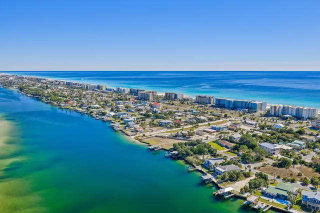 $975,000 | 848 Tropic Avenue, Fort Walton Beach, FL 32548