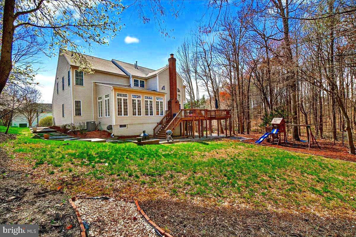 21 Hackett Court Poolesville, MD 20837 - Photo 5 of 89