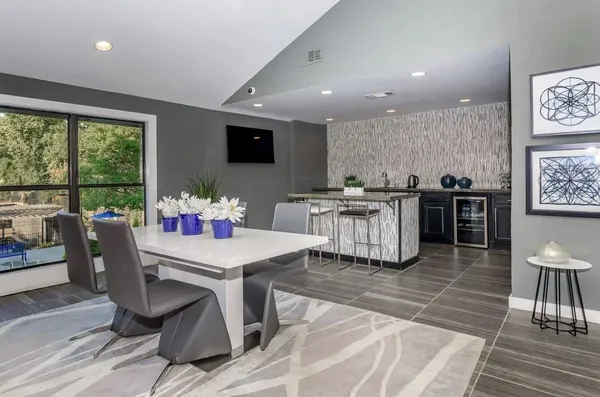 $1,600 | 1805 Roswell Road, Unit 42H, Marietta, GA 30062