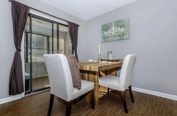 $1,600 | 1805 Roswell Road, Unit 42H, Marietta, GA 30062