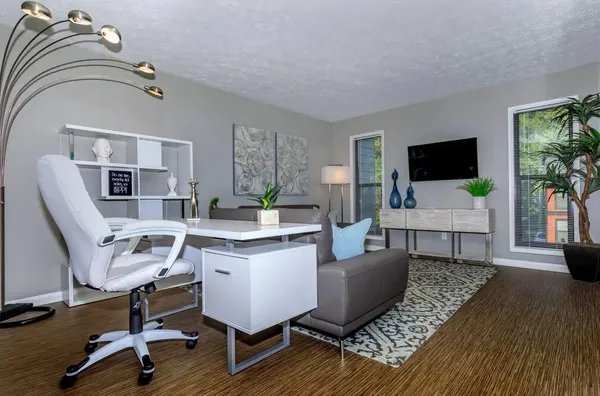 $1,600 | 1805 Roswell Road, Unit 42H, Marietta, GA 30062