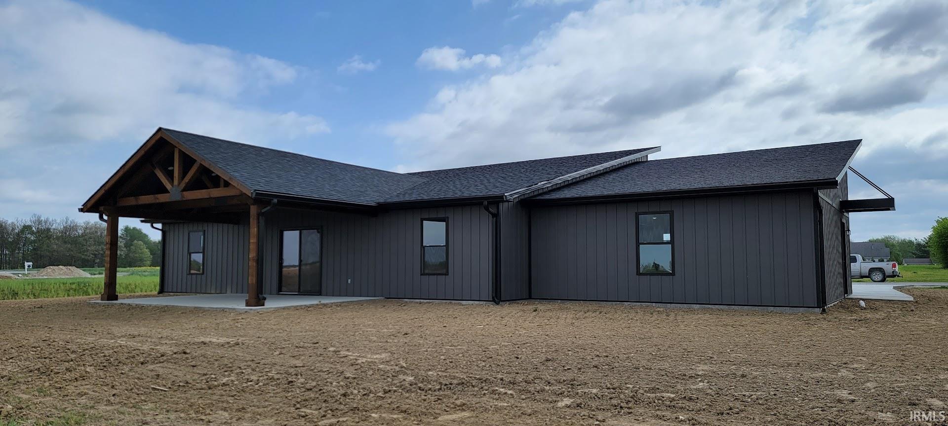 313 Country Court Loogootee, IN 47553 - Photo 26 of 29