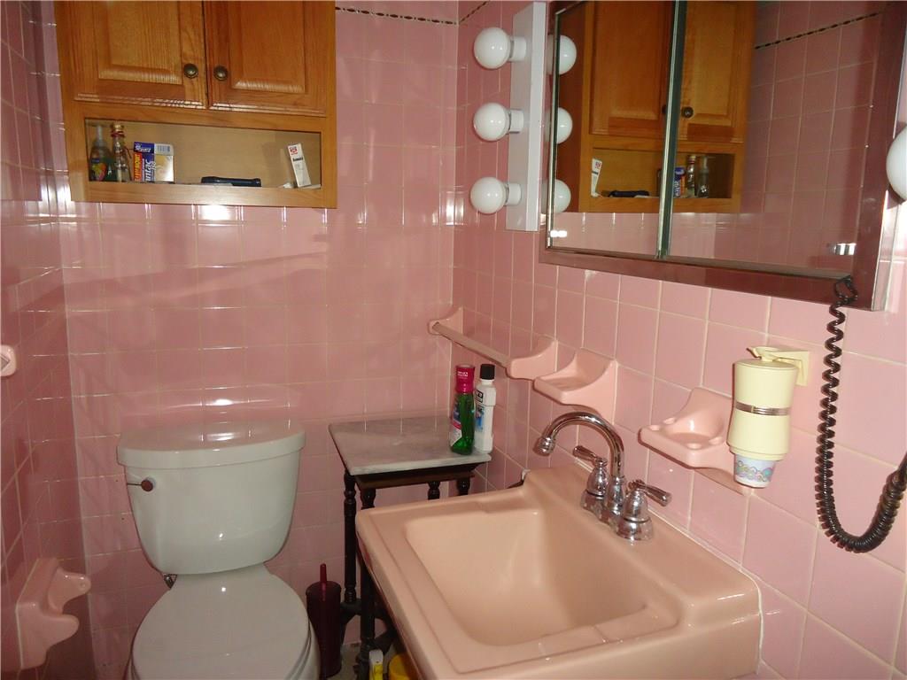 875 Highland Road Sharon, PA 16146 - Photo 16 of 25 Gallery Image 16