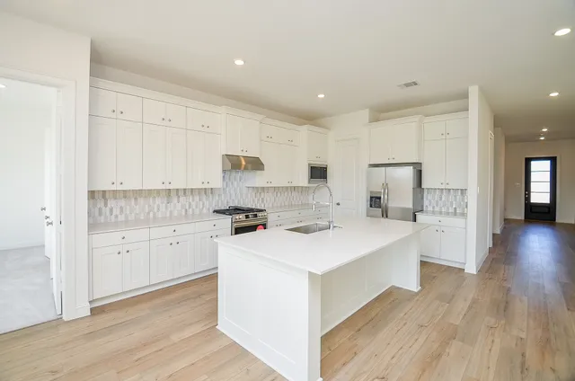 $3,350 | 4623 Sleepy Retreat Trail, Fulshear, TX 77441