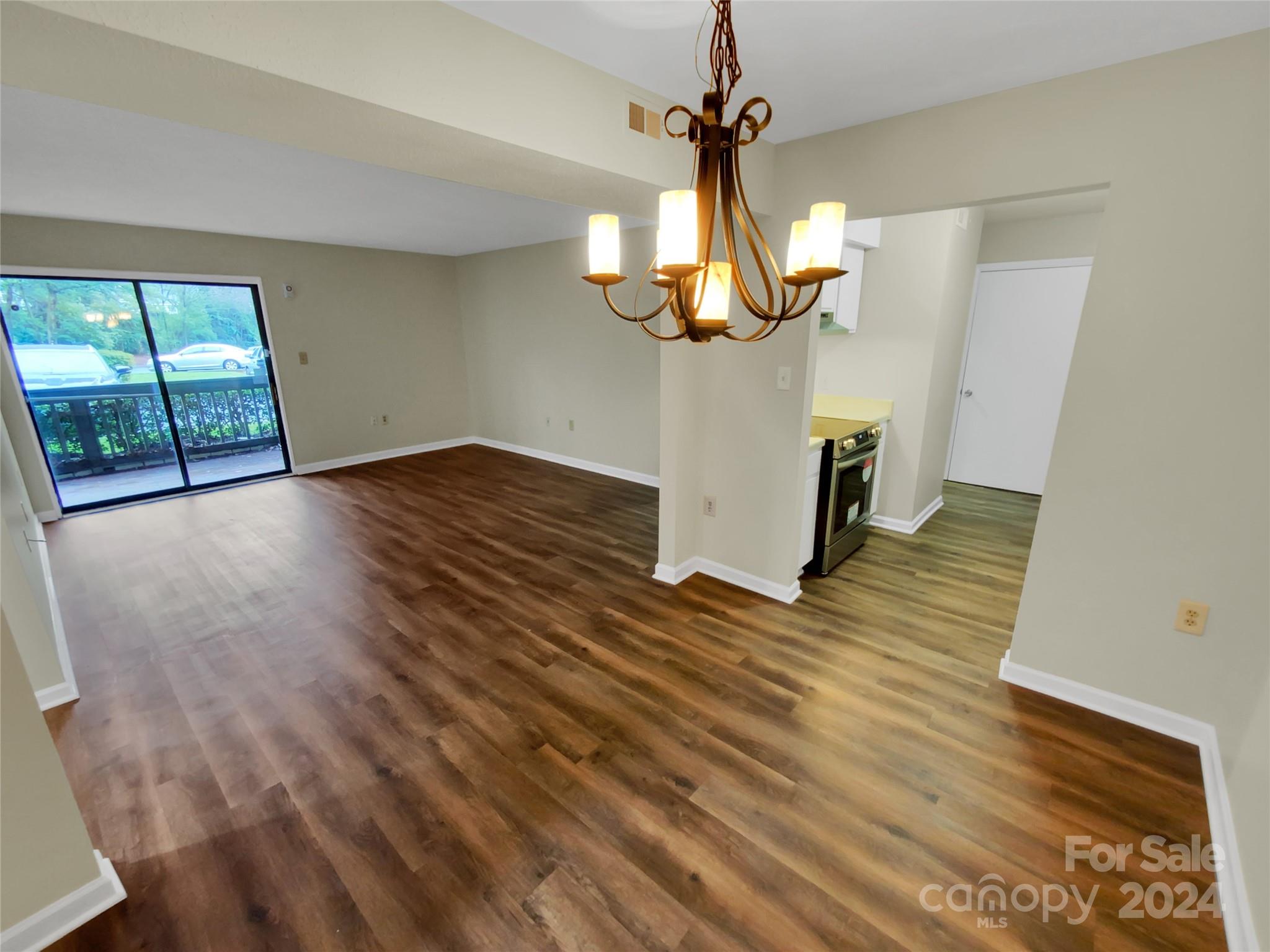 5008 Sardis Road, Unit A Charlotte, NC 28270 - Photo 3 of 18 Gallery Image 3