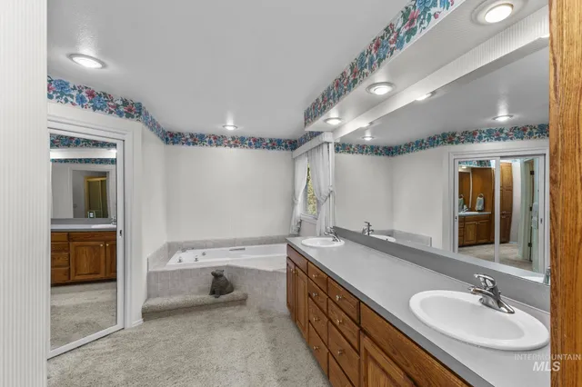 $749,900 | 8550 West Brookview Drive, Boise, ID 83709