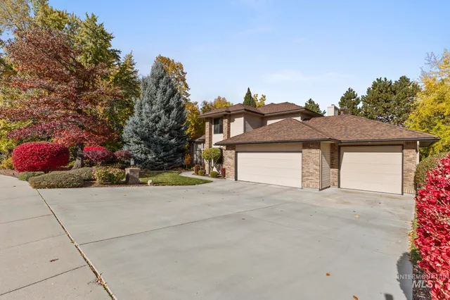 $749,900 | 8550 West Brookview Drive, Boise, ID 83709