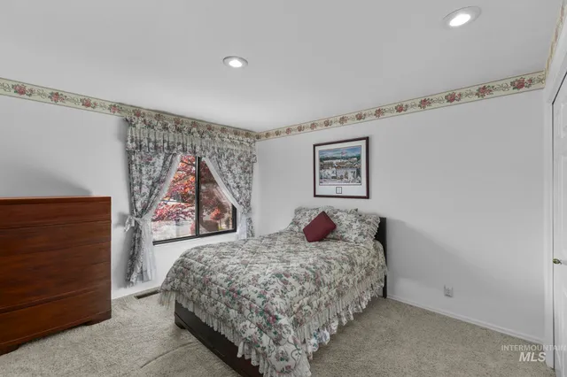 $749,900 | 8550 West Brookview Drive, Boise, ID 83709