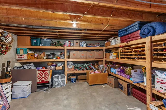 $749,900 | 8550 West Brookview Drive, Boise, ID 83709