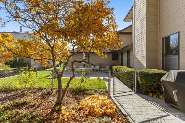 $749,900 | 8550 West Brookview Drive, Boise, ID 83709