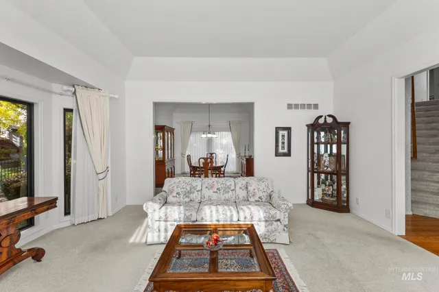 $749,900 | 8550 West Brookview Drive, Boise, ID 83709