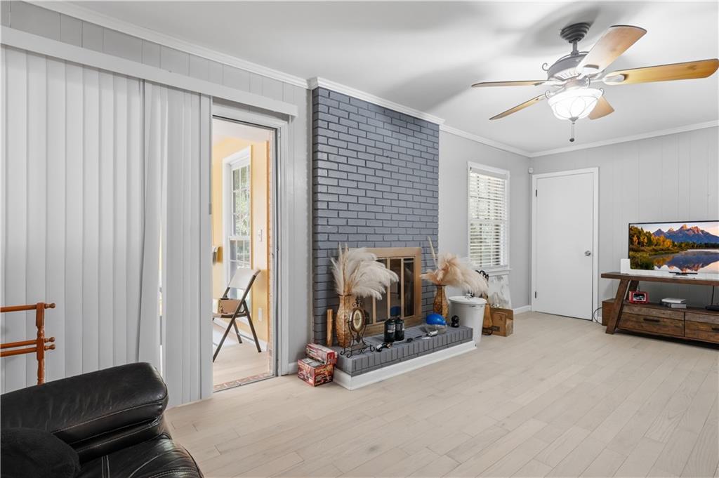 6828 Rockland Road Lithonia, GA 30038 - Photo 11 of 52 Gallery Image 11