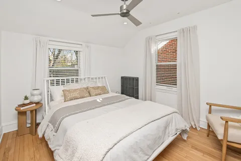 $989,000 | 2337 Ridgeway Avenue, Evanston, IL 60201