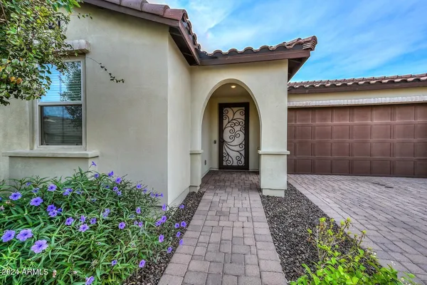 $2,695 | 7433 West Maya Way, Peoria, AZ 85383