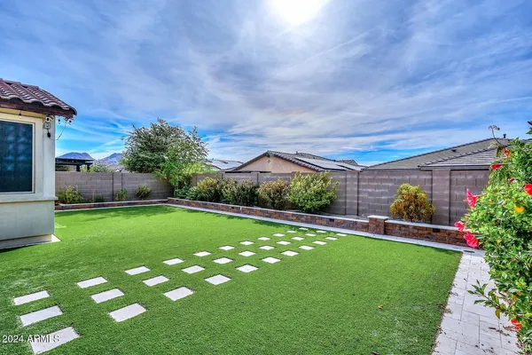 $2,695 | 7433 West Maya Way, Peoria, AZ 85383